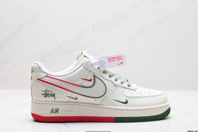 公司级nike Air Force 1‘07 Lv8 原楦头原纸板 打造纯正低帮空军版型 专注外贸渠道 全掌内置蜂窝气垫 原盒配件 原厂中底钢印、拉帮完美 官方