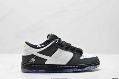 公司级耐克Nike Dunk Low 扣篮系列 复古低帮休闲运动滑板板鞋 采用脚感柔软舒适Zoomair气垫 有效吸收滑板等极限运动在落地时带来的冲击力 为街头 - 点击图像关闭