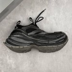 本地 核心私 Balenciaga巴黎世家 platform 厚底系带 老爹鞋 17代黑灰 独家工艺 夸张鞋型 超厚鞋底 同步原鞋 用一双 旧鞋 传递复古感 后