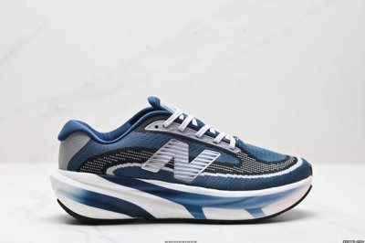 公司级新百伦new Balance Nb Fresh Foam Evoz V2舒适耐磨低帮跑步鞋 实拍首发受到fresh Foam1080舒适骑行的启发 Evo
