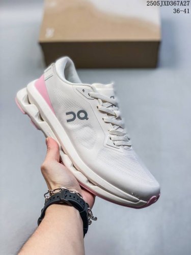 on昂跑 Cloudzone 2025 春夏新品男女款轻量透气时尚休闲运动鞋 尺码 见图 编码 05Jxd367A27