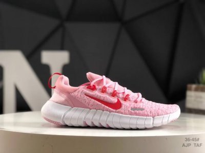 合集140 耐克 Nike Free Run 5.0 耐克 赤足5.0 轻便透气运动跑步鞋 类似袜子的Nike Free Run 5.0由至少20%的可回收材料