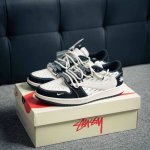 Air Jordan 1 Low 乔丹篮球鞋男女潮流板鞋 货号：Sj0086 131 尺码：36 36.5 37.5 38 38.5 39 40 40.5 41