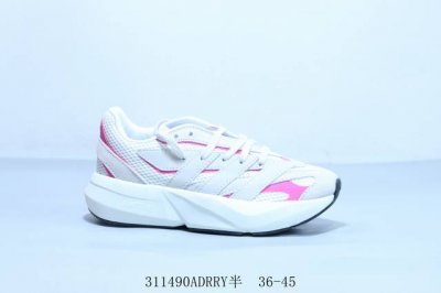 180 阿迪达斯/Adidas Lightbl Aze 户外休闲运动跑鞋 货号 Jq4760 311490Adrry半 36-45
