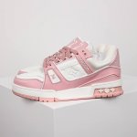 色trainer 特价 版本 全码现货库存 完美性价比品质 已售半年 深得广大客户们一致好评 为了更好的回馈和服务好大哥老板们的需求此加配12个新配色 广东原装