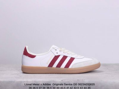 Adidas 阿迪达斯 ，男女鞋半码制，原楦原纸版开发，采用纤维牛剖革组合翻毛皮鞋面材质，外置耐磨橡胶大底联名款可谓含“梅”量十足！联名全球知名足球球员 莱昂内