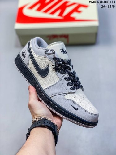 海外爆款限量发售！Nike Jordan Air Jordan 1“斯图西联名 黑白灰” 高端定制 低帮 复古 减震 防滑 耐磨 篮球鞋 定制鞋盒 大厂纯原品质