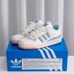 核心私 Adidas Forum Low Cl三叶草低邦 经典魔术贴复古板鞋 男女潮流头层皮休闲鞋 货号：Ig3964 尺码：36 36.5 37 38 38.