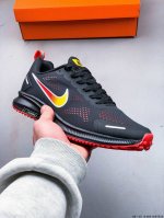 耐克Nike Air Zoom Structure 9X 网面透气跑鞋 原装组合大底 采用透气网眼鞋面搭配外翻式鞋口，为脚跟区域营造出色舒适度，而在鞋底部分，搭