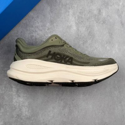 本地 核心私 公司级小红书推荐Hoka M Bondi 9 全新配色 低帮轻量户外越野休闲运动慢跑鞋 这个品牌来自于新西兰的毛利语，Hoka表示大地，One O