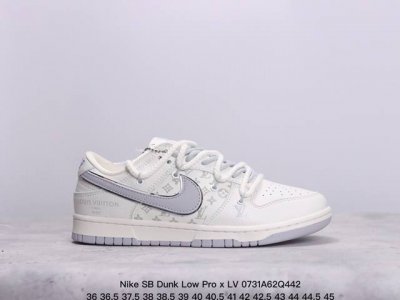 公司级 耐克 Nike Sb Dunk Low Pro X Lv 路易威登 联名复古低帮休闲运动滑板板鞋。采用脚感柔软舒适zoomair气垫，有效吸收滑板等极限