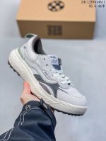 公司级Vans MTE ULTRARANGE NEO VR3 万斯 潮流舒适 防滑耐磨 低帮 板鞋 货号:VN000BCEWTM 尺码:35.5 36 36.5