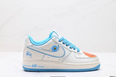 310 公司级Nike Air Force 1‘07 原楦头原纸板 打造纯正低帮空军版型 专注外贸渠道 全掌内置蜂窝气垫 原盒配件 原厂中底钢印、拉帮完美 货号