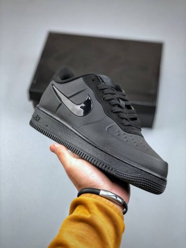 Nike Air Force1 07 Low #原楦头原纸板 打造纯正空军版型 #专注外贸渠道 全掌内置蜂窝气垫 #原盒配件 原厂中底钢印、拉帮完美 货号：Aj