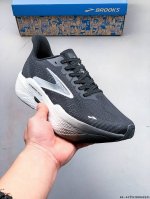 210 公司级！Brooks Hyperion Max 布鲁克斯烈风2 缓震透气竞速跑鞋 0310861S31