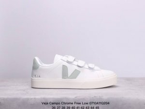 采用全粒面头层皮革鞋面材质#鞋垫嵌入舒适pu乳胶材质及透气帆布内里#外置耐磨橡胶大底# 极简日常穿搭网红款小白鞋，法国国民板鞋品牌 维佳veja Campo C