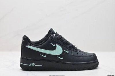 公司级nike Air Force 7 原楦头原纸板 打造纯正低帮空军版型 专注外贸渠道 全掌内置蜂窝气垫 原盒配件 原厂中底钢印、拉帮完美 货号:Cw2288