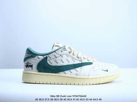 Supreme联名-黑灰鬼脸 海外官方同步发售，耐克Nike Dunk Low Supreme 联名，美国街头滑板鞋潮牌，红底白色的独特LOGO使Supreme - 点击图像关闭