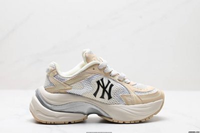 公司级Mlb New York Yankees Curve Runner 舒适百搭 防滑耐磨 低帮 流浪鞋跑步鞋 货号:3Arnspl4N 尺码:35.5 36