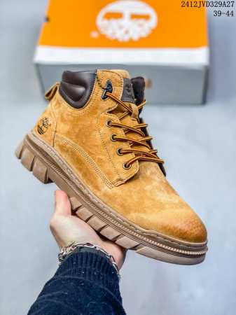 年末清仓 特价福利 Timberland添柏岚 天伯伦户外中帮休闲大黄靴 广东大厂品质 原盒原包装 面料采用意大利顶级磨砂细纹牛皮 搭配防臭防腐真皮乳胶鞋垫 给 - 点击图像关闭