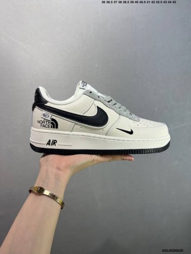 nike Air Force 1 07 Low 联名 空军一号 低帮 运动鞋 休闲鞋 折边针车 工艺难度大 原楦头原纸板 原装鞋盒 定制五金配件 内置全掌气垫