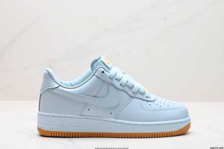 公司级nike Air Force 1 ‘07 原楦头原纸板 打造纯正低帮空军版型 专注外贸渠道 全掌内置蜂窝气垫 原盒配件 原厂中底钢印、拉帮完美 官方货号: - 点击图像关闭