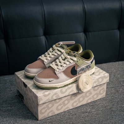 核心私 Nike Dunk 全套原楦原模倾力打造完美版型 独家原厂航空铝磨具打磨大底 鞋头坡度极致还原 无解鞋型 原盒原配 圈内天花板工艺 原厂冲刀 超高清洁度
