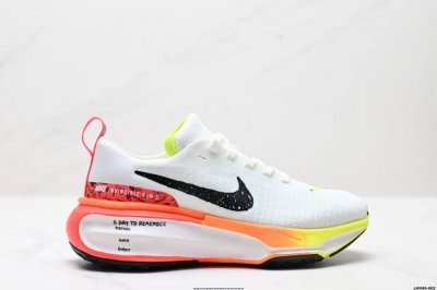 真标耐克Nike Zoomx Invincible Run Fk3 短跑马拉松系带系列轻量休闲运动慢跑鞋 货号:Fj1046-100 尺码:36 36.5 37