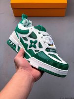 路易威登 Louis Vuitton Lv路易威登板鞋 乘风破浪的姐姐争先种草款,舒适透明底和百搭性霸屏整个时尚娱乐圈 正品1:1套楦复刻 细节调整完美主义 鞋