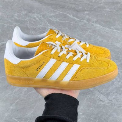 210 放店私 私人订单 Adidas Originals Gazelle 白黄 全码现货入库！原厂可对比正品参考！原厂工艺！市场口碑爆棚产品！品控无敌 ！外贸