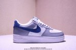公司级耐克Nike Air Force 1“07空军一号低帮百搭休闲运动板鞋。柔软、弹性十足的缓震性能和出色的中底设计，横跨复古与现代的外型结合，造就出风靡全球