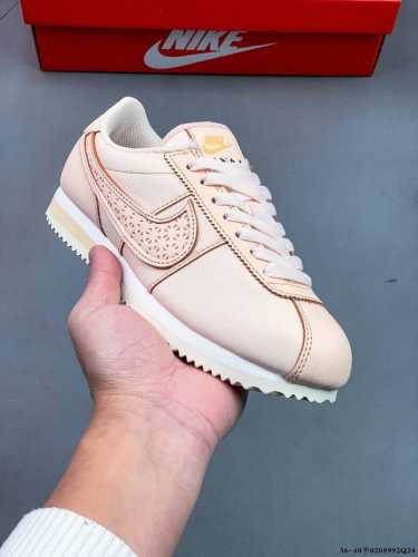 公司级！耐克Nike Classic Cortez Nylon 阿甘经典休闲运动鞋 0208992Q24