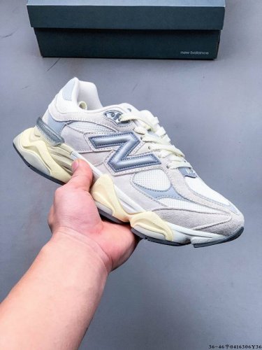 New Balance 又带来了新鞋型 9060 ，并且是与芝加哥街头品牌 Joe Freshgoods 的联名款。鞋身主体采用了类似 990 系列的设计风格，
