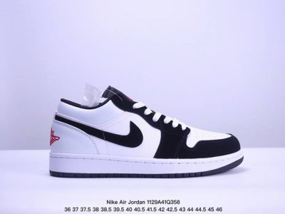 公司级nike Air Jordan 1 Low Aj1乔1低帮休闲板鞋 同步官方配色 头层皮打造 正确满胶鞋垫 四线拉帮 原厂织唛标 鞋舌高弹海绵填充 官方货