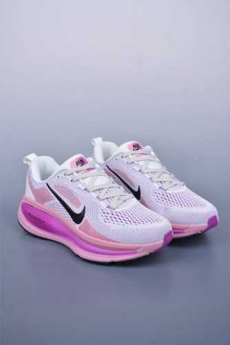 Nike Air Zoom Vomero 18 全新科技提前原鞋开发 运动跑鞋 区别市面真标版本 必定是官方强力主推款式，真正的Zoom缓震科技嵌入如假包退 ，