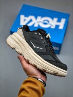 hoka One One Bondi B3 Ls 运动舒适低帮跑步鞋 男女同款 Hoka One One是来自美国的跑步鞋知名品牌，创立于2009年，始终致力于