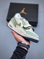Air Jordan Legacy 312 经典配色 有着交错结合的设计，它的名字就展现出它所包含的鞋款元素，312 分别对应了 Air Jordan 3、Ai
