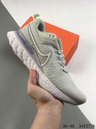 耐克 Nike Zoomx Infinity Run Fk3 瑞亚 全新编织面专业缓震跑鞋 鞋款缓震系统的设计理念借鉴了react Infinity Run跑鞋