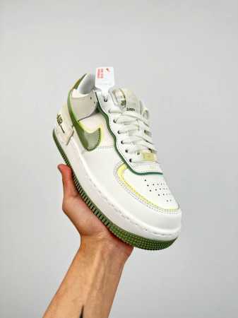 Air Force 1 Shadow 轻量增高低帮百搭板鞋 拼接马卡龙 全新少女系解构主义设计 双层轻量eva发泡中底+防滑rb橡胶外圈底鞋底 货号：Fn633 - 点击图像关闭
