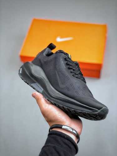 Nike Zoomx Invincible Rn 4 Gtx 马拉松 轻量休闲运动慢跑鞋货号:Fb2197-002 尺码:39-45 半
