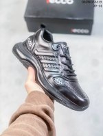 Ecco爱步 广东原版 配备原版三件套 防尘纸 手提袋 高弹大底 全头层牛皮 新款百搭休闲款 纯手工制成 鞋面走线工整 清晰质感 原单品质 拼接运动透气网布 采