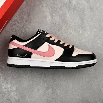 本地 核心私 Nike Sb Dunk Low Black Pink 蒸汽木偶 雾野樱花 黑粉 低帮休闲运动板鞋 原装头层材料 独家版型蒸餾加工 帶來的是更好的