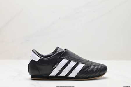 公司级阿迪达斯adidas Originals Taekwondo 运动舒适 防滑耐磨包裏性低帮 训练鞋 货号:Jq4775 尺码:36 36.5 37 38 - 点击图像关闭