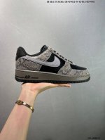 特价Nike Air Force 1 ‘07 Low 原楦头原纸板 打造纯正空军版型 #专注外贸渠道 全掌内置蜂窝气垫 #原盒配件 原厂中底钢印、拉帮完美 官方