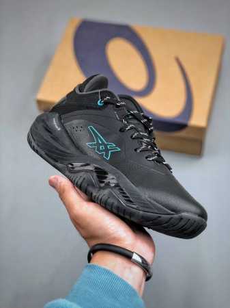 Asics Nova Surge Low 亚瑟士低帮实战篮球鞋 织物网眼鞋面 下层密布透气孔 热熔材料对鞋头进行加固 共计7组鞋带孔 前4对鞋带孔添加tu材质加 - 点击图像关闭