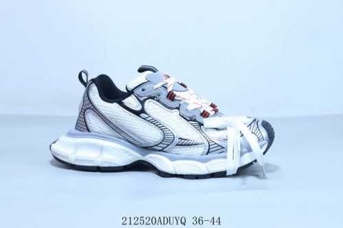 Xl Sneaker 系列正式推出 多看配色类型 哑光及木纹 老爹鞋 巴黎世家 212520Aduyq 36-44