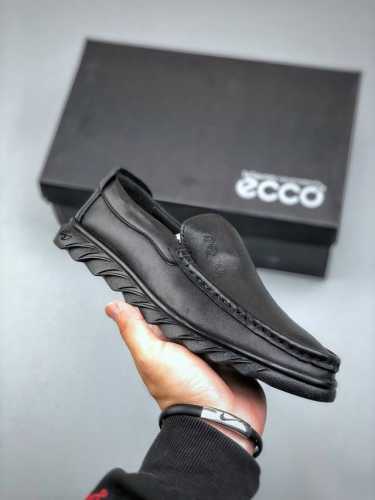 Ecco爱步 小红书爆款 新款百搭休闲款 Ecco 爱步男士跑步鞋休闲鞋透气轻质系带轻便运动鞋 尺码：40-44