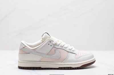 250 公司级耐克Nike Dunk Low 扣篮系列 复古低帮休闲运动滑板板鞋 采用脚感柔软舒适Zoomair气垫 有效吸收滑板等极限运动在落地时带来的冲击力