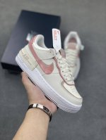Nk Air Force 1 Shadow 轻量增高低帮百搭板鞋 拼接马卡龙 全新少女系解构主义设计双层轻量eva发泡中底+防滑rb橡胶外圈底鞋底 原楦头原纸板