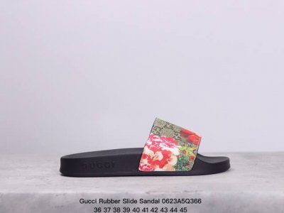 Gucci 古驰 经典意大利时装奢牌 古驰gucci Rubber Slide Sandal夏季时装周街拍穿搭潮流拖鞋 36-45 Xm0623Q366